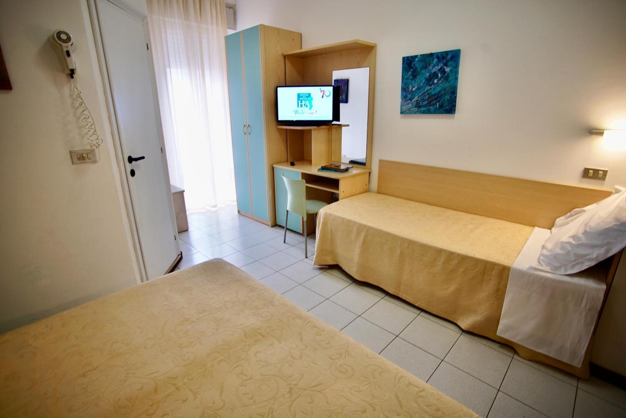 Hotel Dell'Angelo Rimini Buitenkant foto