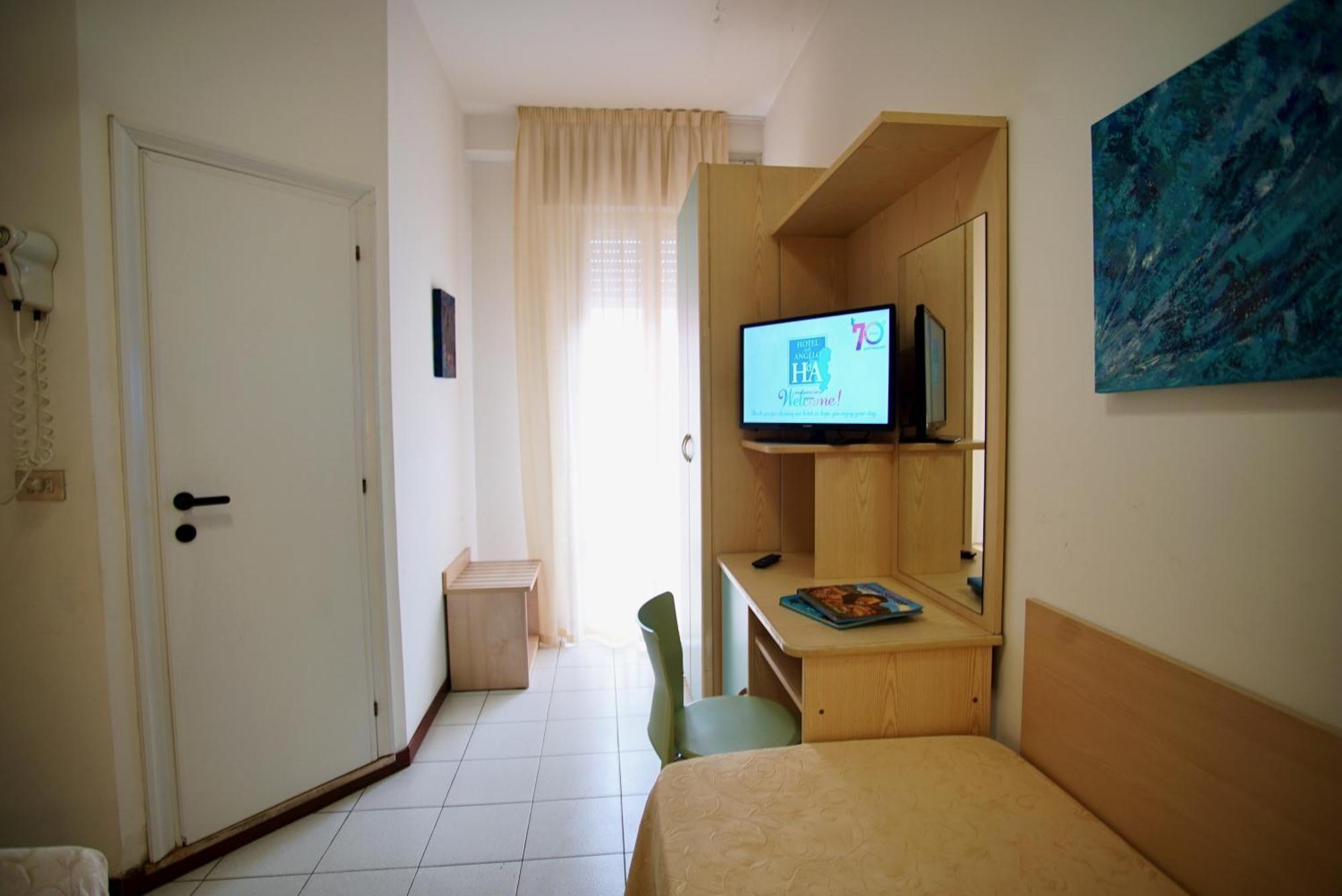 Hotel Dell'Angelo Rimini Buitenkant foto