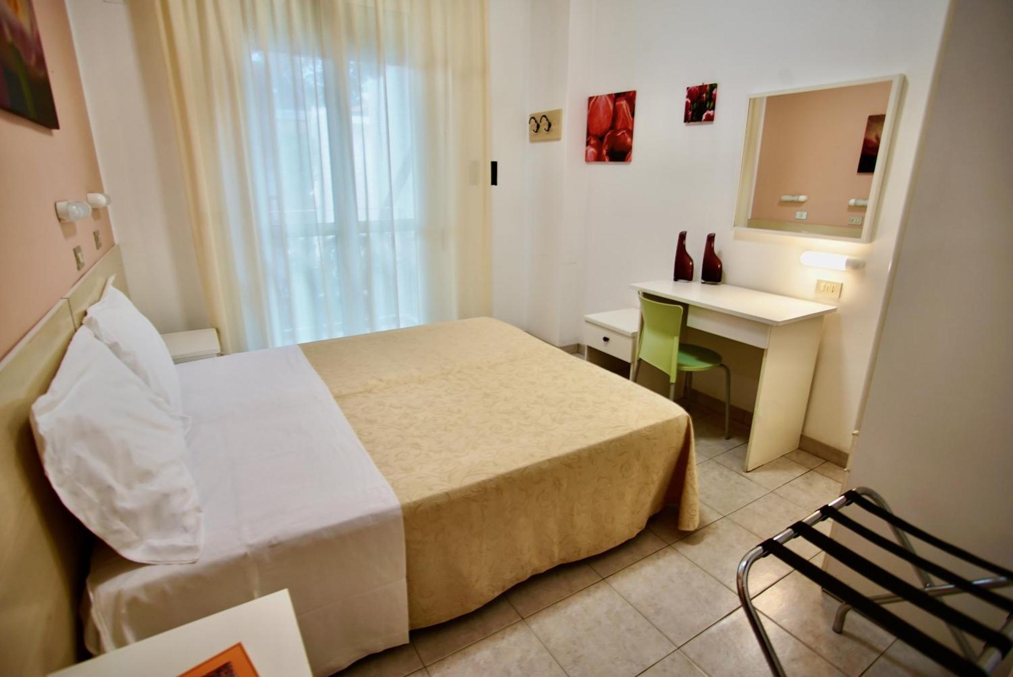 Hotel Dell'Angelo Rimini Buitenkant foto